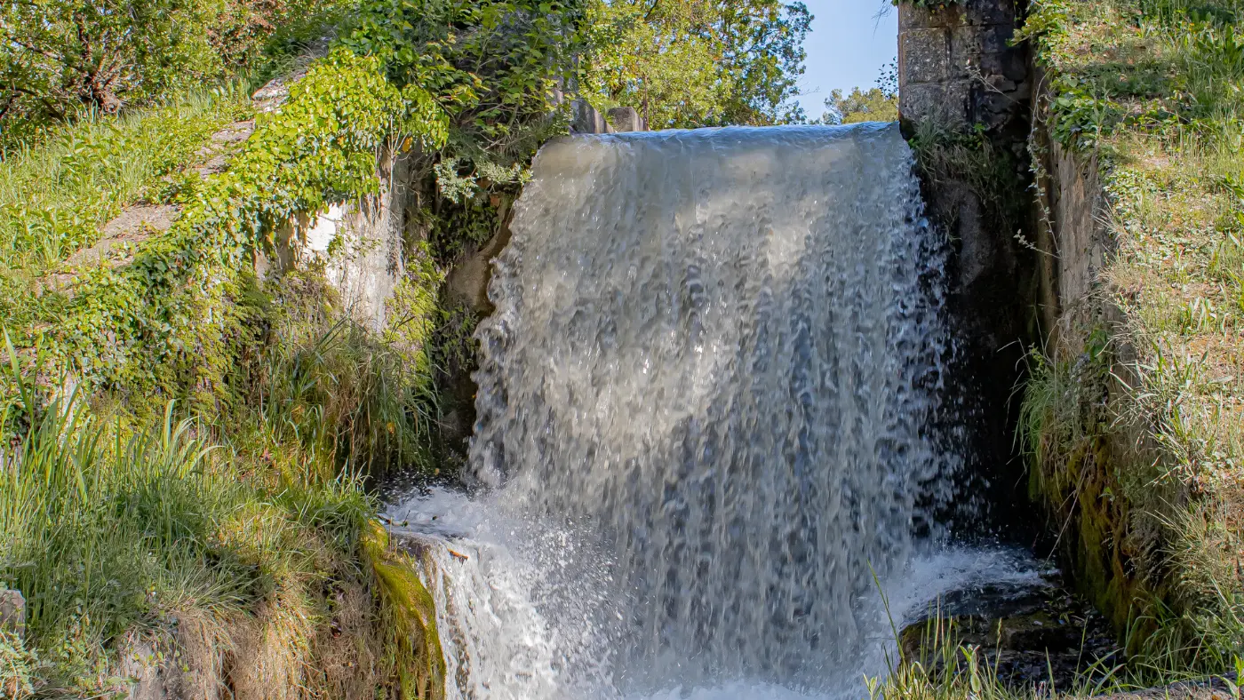 Le canal des Alpines_Mas-Blanc-des-Alpilles