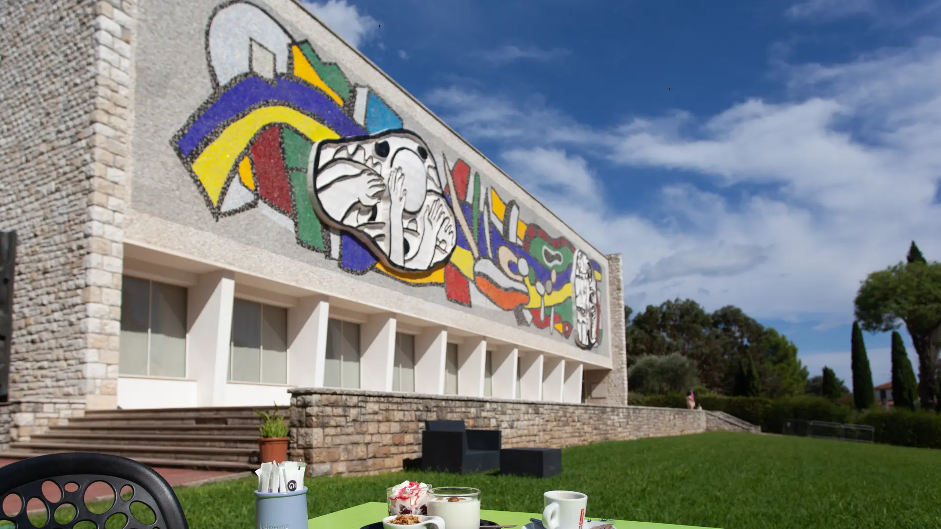 Jardin du musée national Fernand Léger, à Biot