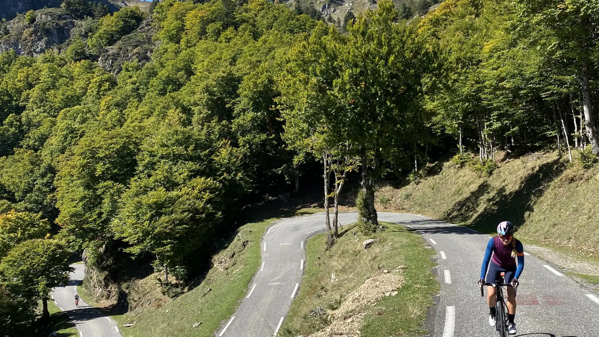 Montée au col de Pailhères