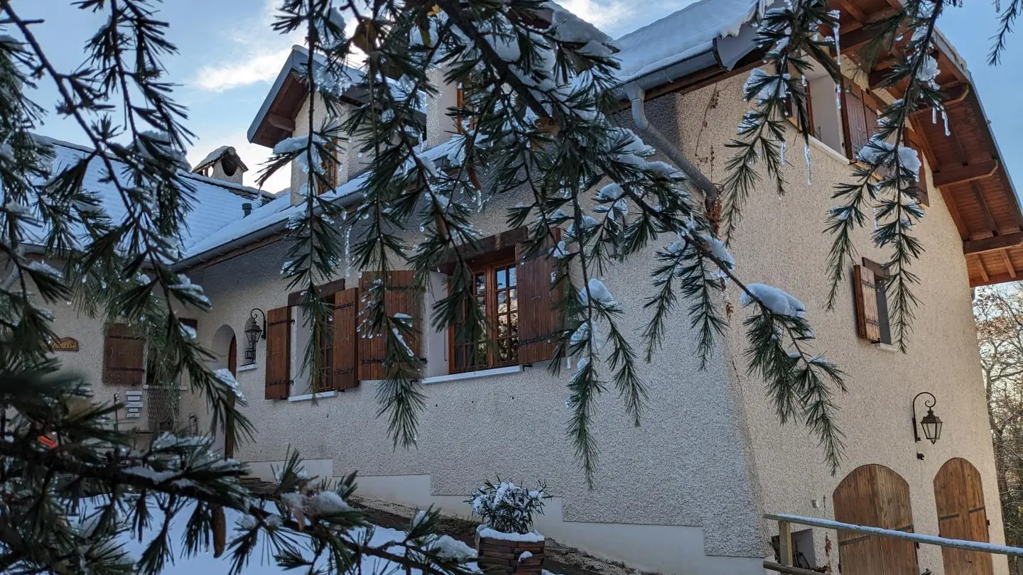 Le gîte en hiver
