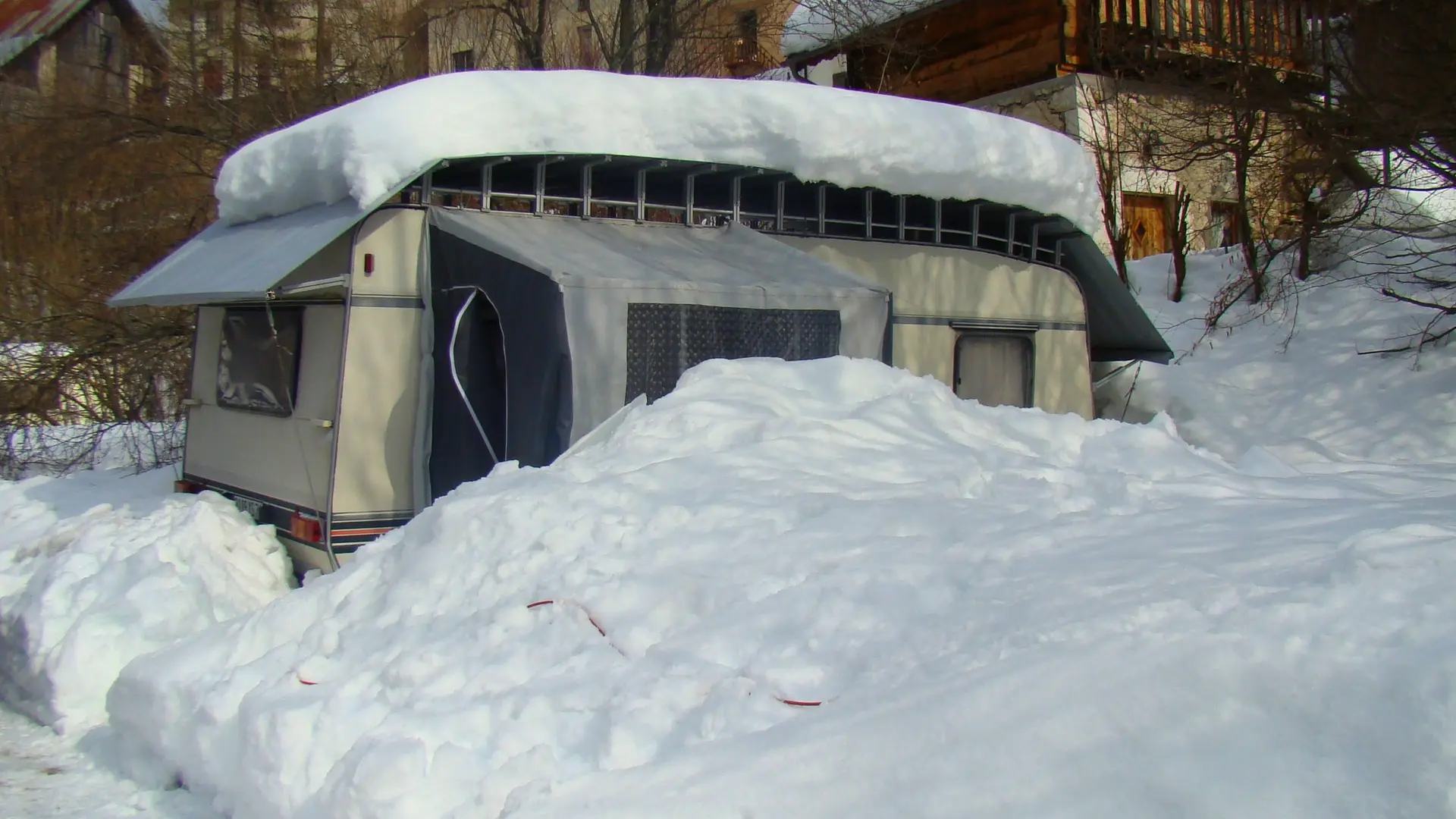 Le camping sous la neige