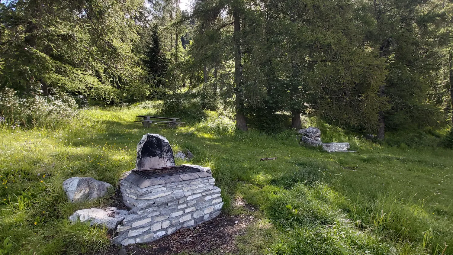 Pique-nique et barbecue au Plateau de Libouze