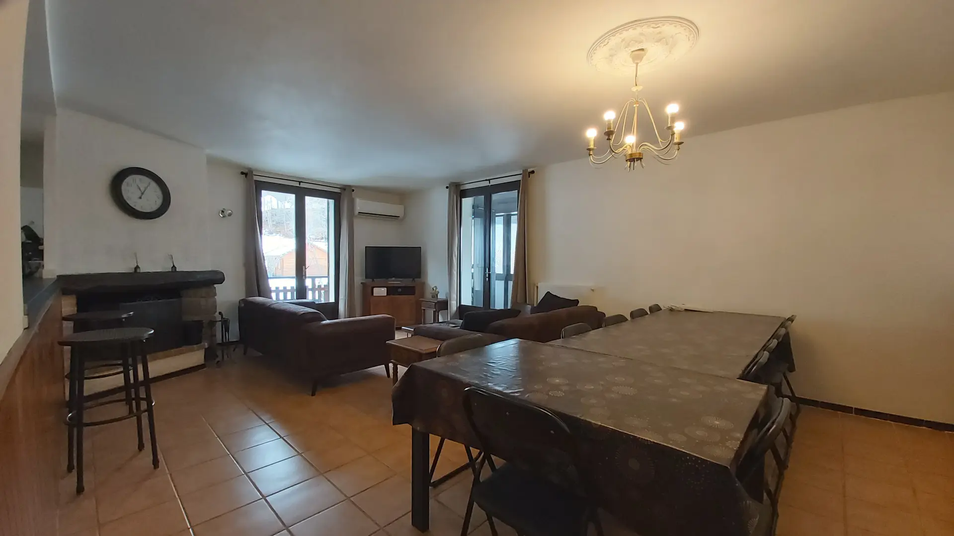 Location meublé M. PORTIER E saint Léger les Mélèzes Vallée du Champsaur