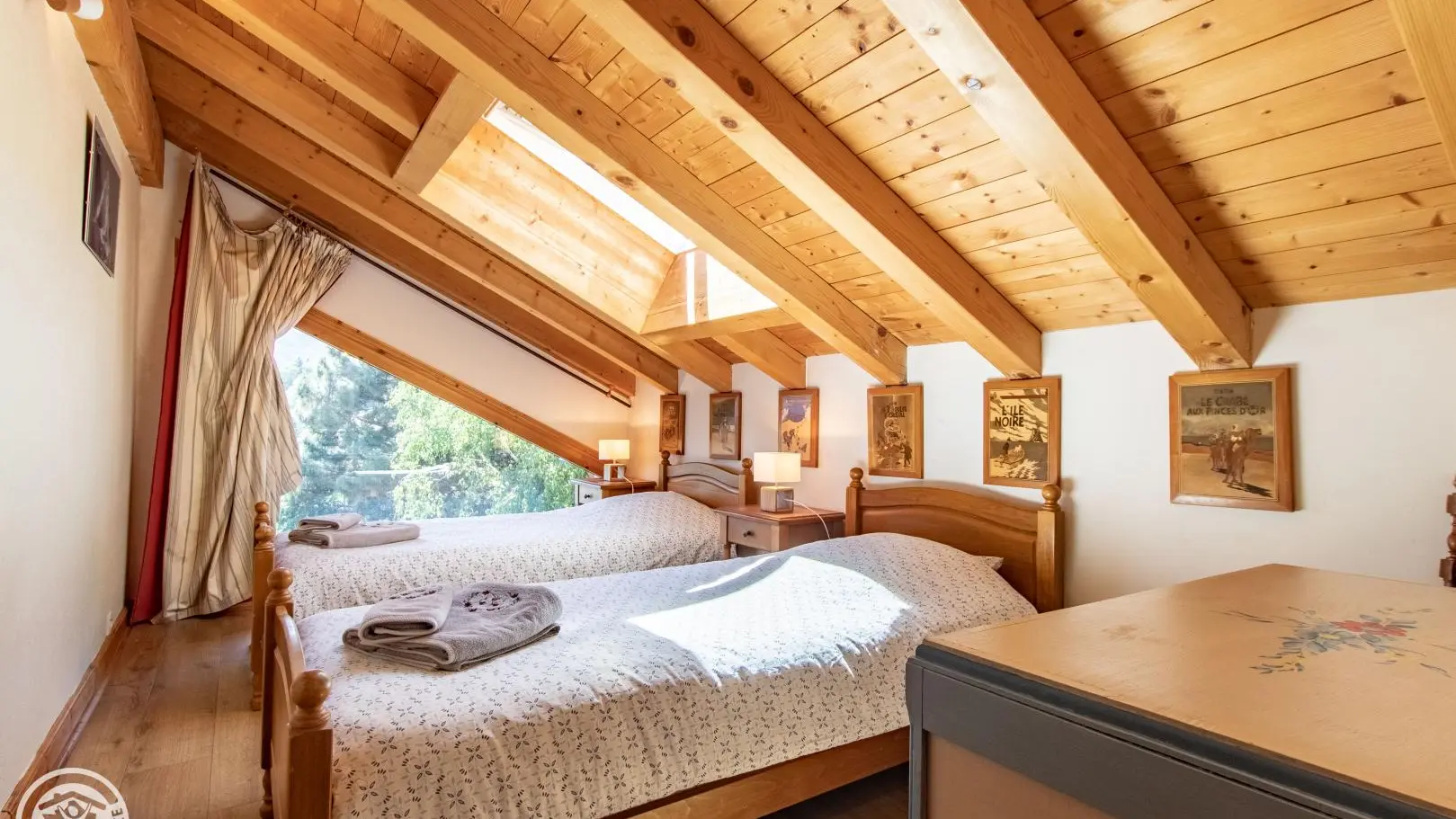 Chambre Tintin 2 lits simples jumelables si besoin.