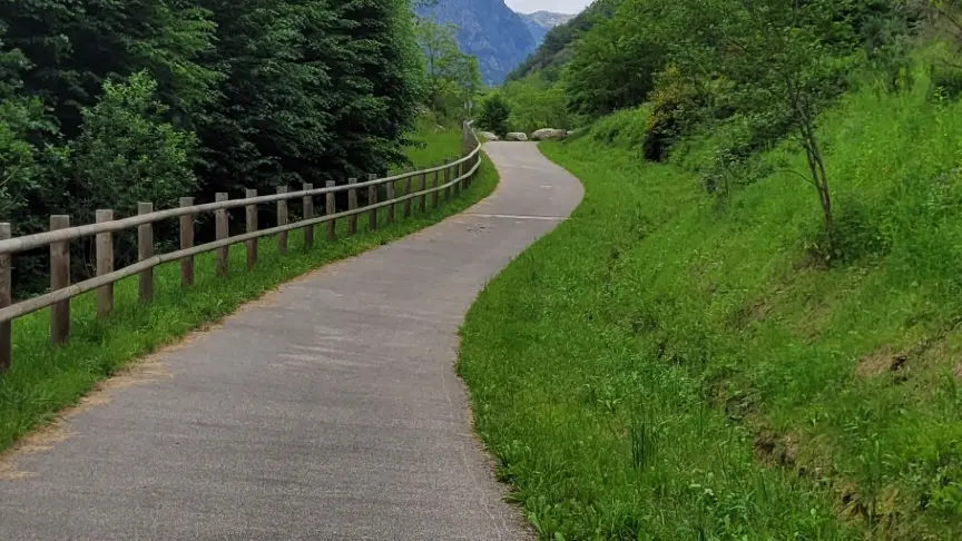 La Camina, avant le lac de Campauleil à Orgeix