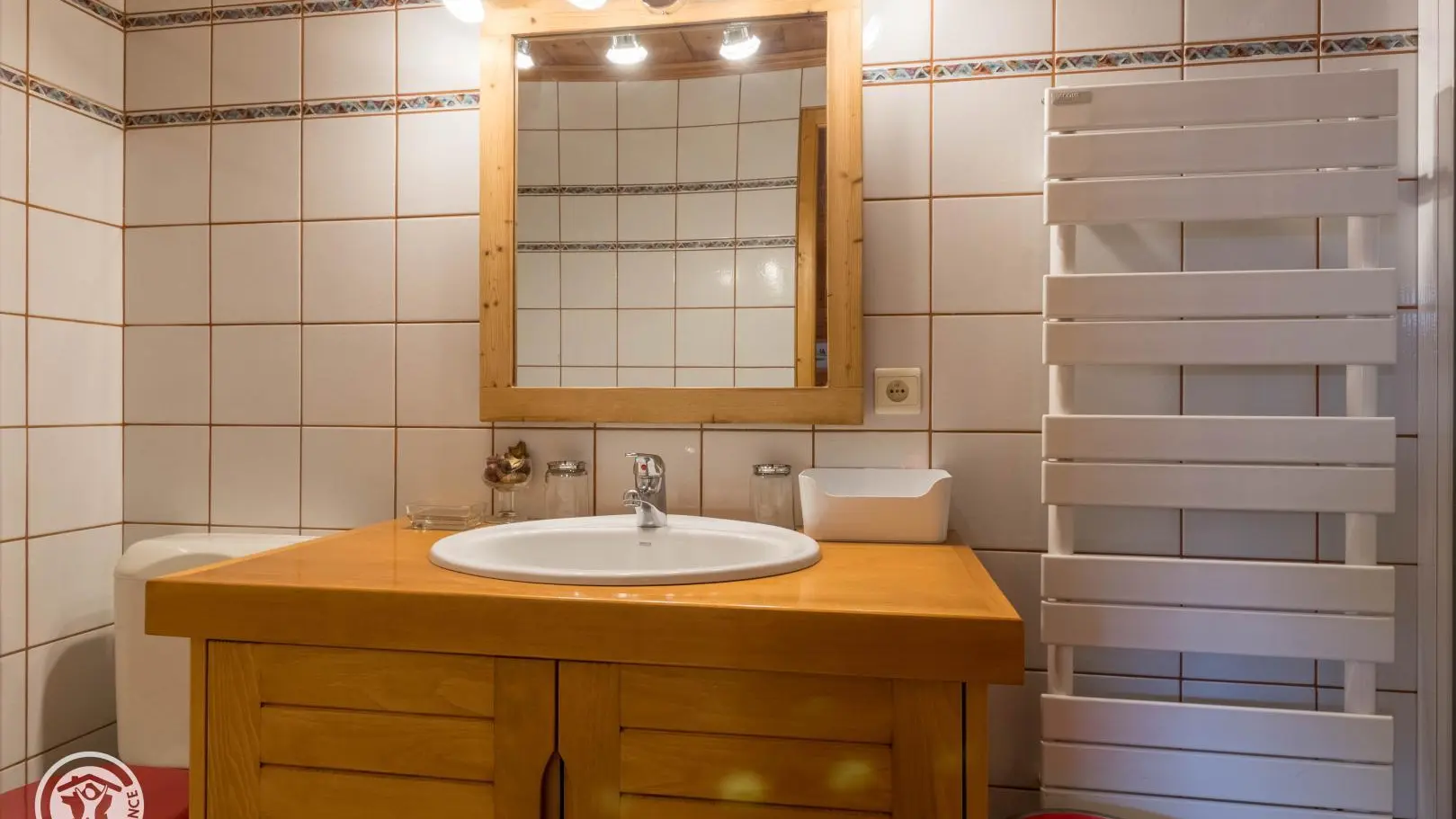 salle de bain douche lavabo wc