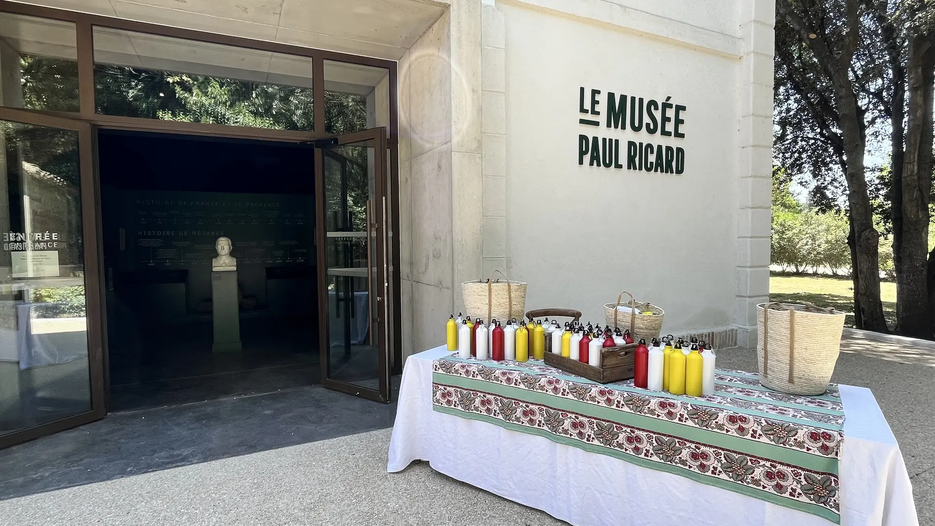 accueil clients au Musée Paul Ricard