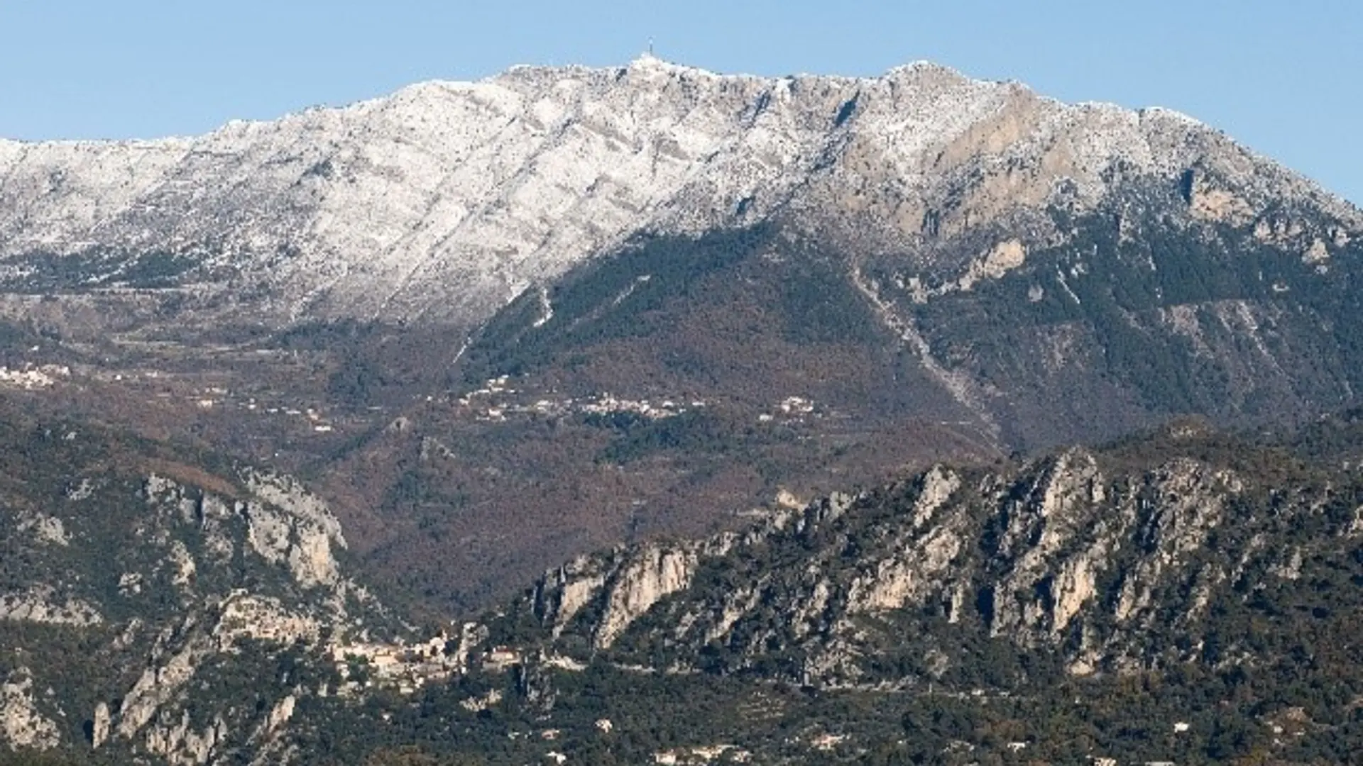 Le Mont-Vial depuis la vallée du Var