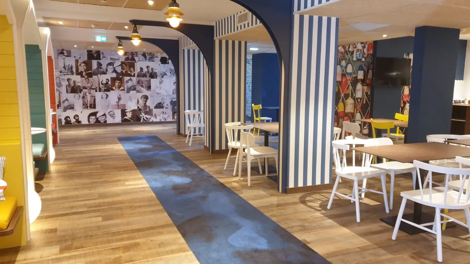 salle petit déjeuner