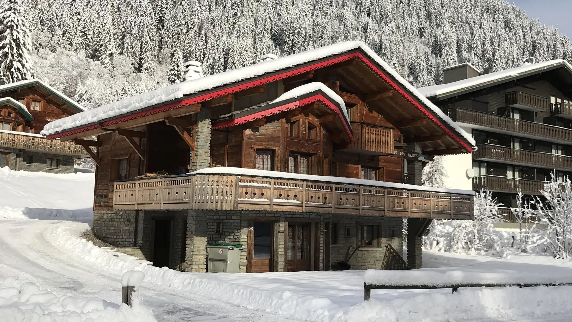 Chalet extérieur hiver
