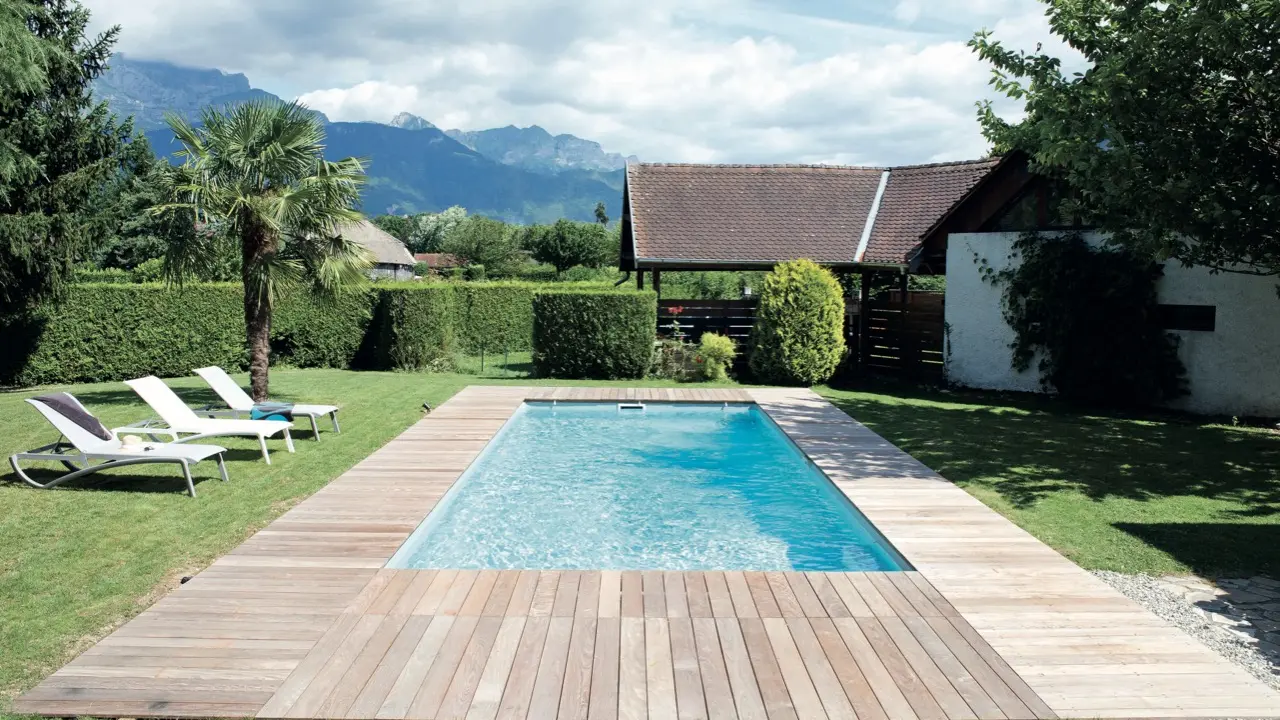 Gîte vu de la piscine