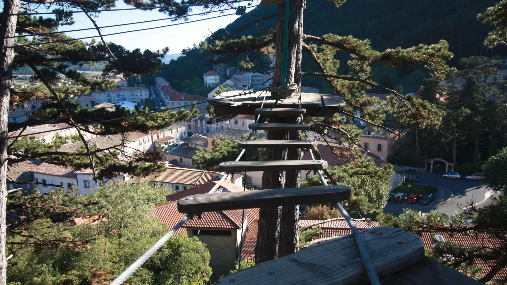 Parcours accrobranche à Sisteron