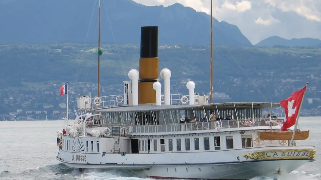 Un tour sur le Léman et la Suisse en bateau belle époque