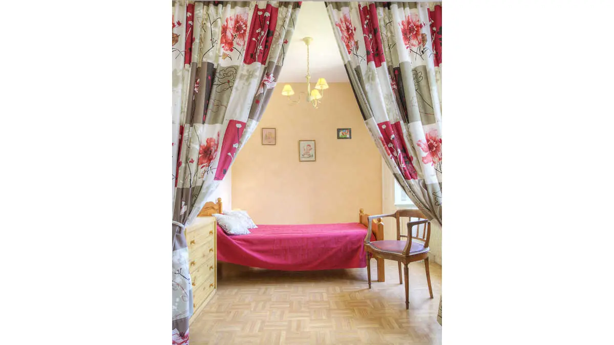 CHAMBRE FAMILIALE