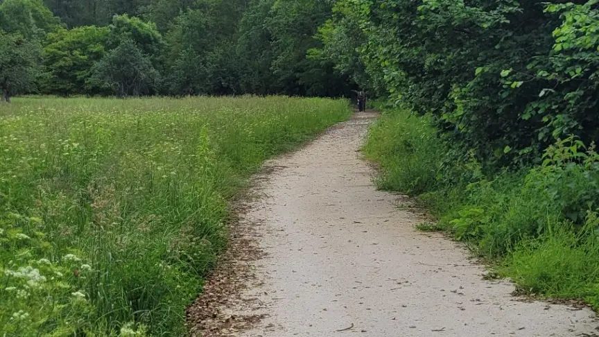 La Camina, entre les villages de Garanou Luzenac