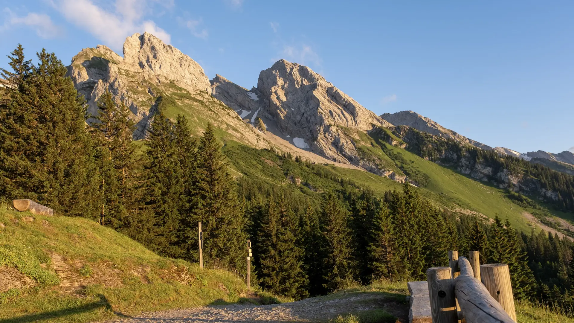 Chaîne des Aravis