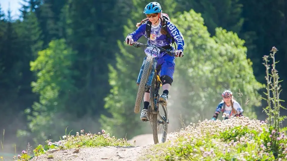 VTT avec Eaux Zones et VTT