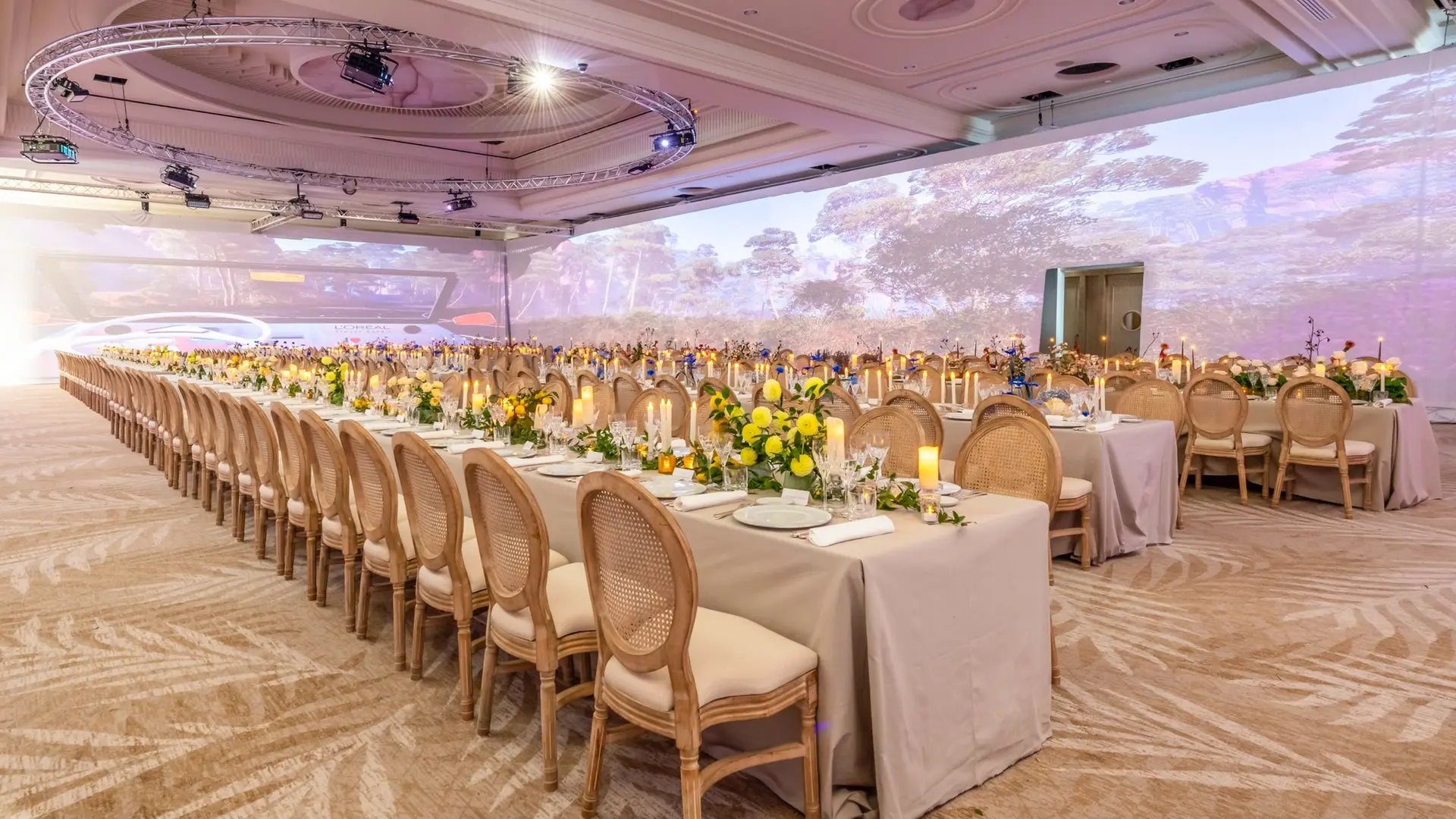 Palm Beach Salle Alain Delon