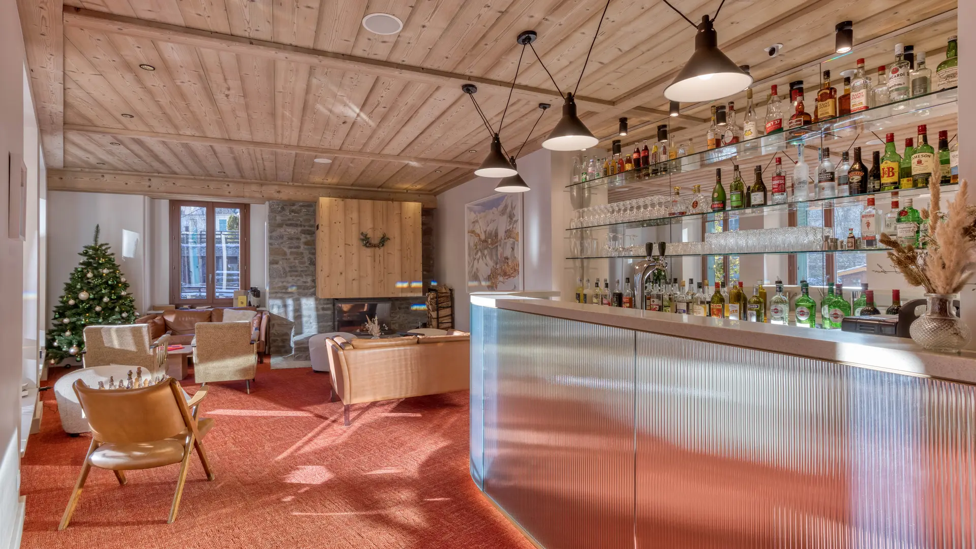 Salon Bar