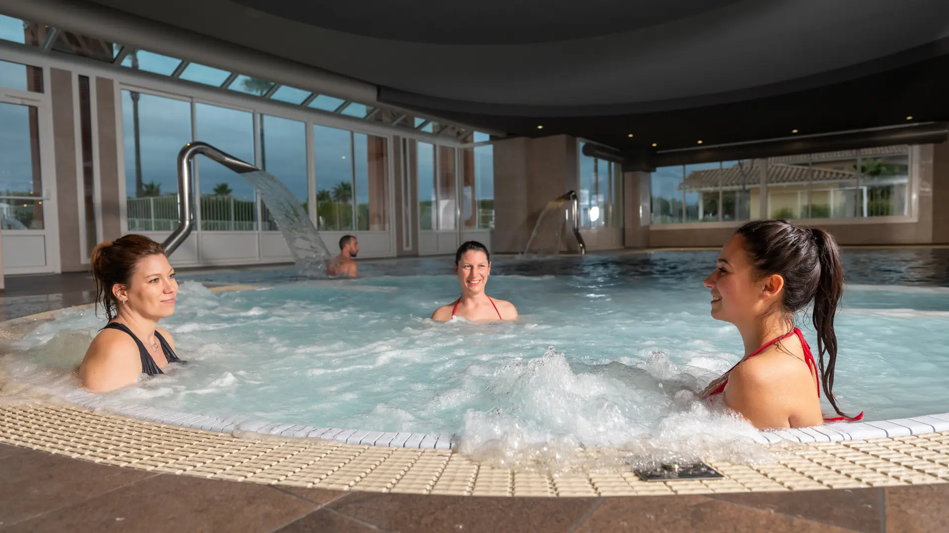 Hotel Mercure Thalasso & Spa Port-Fréjus spa