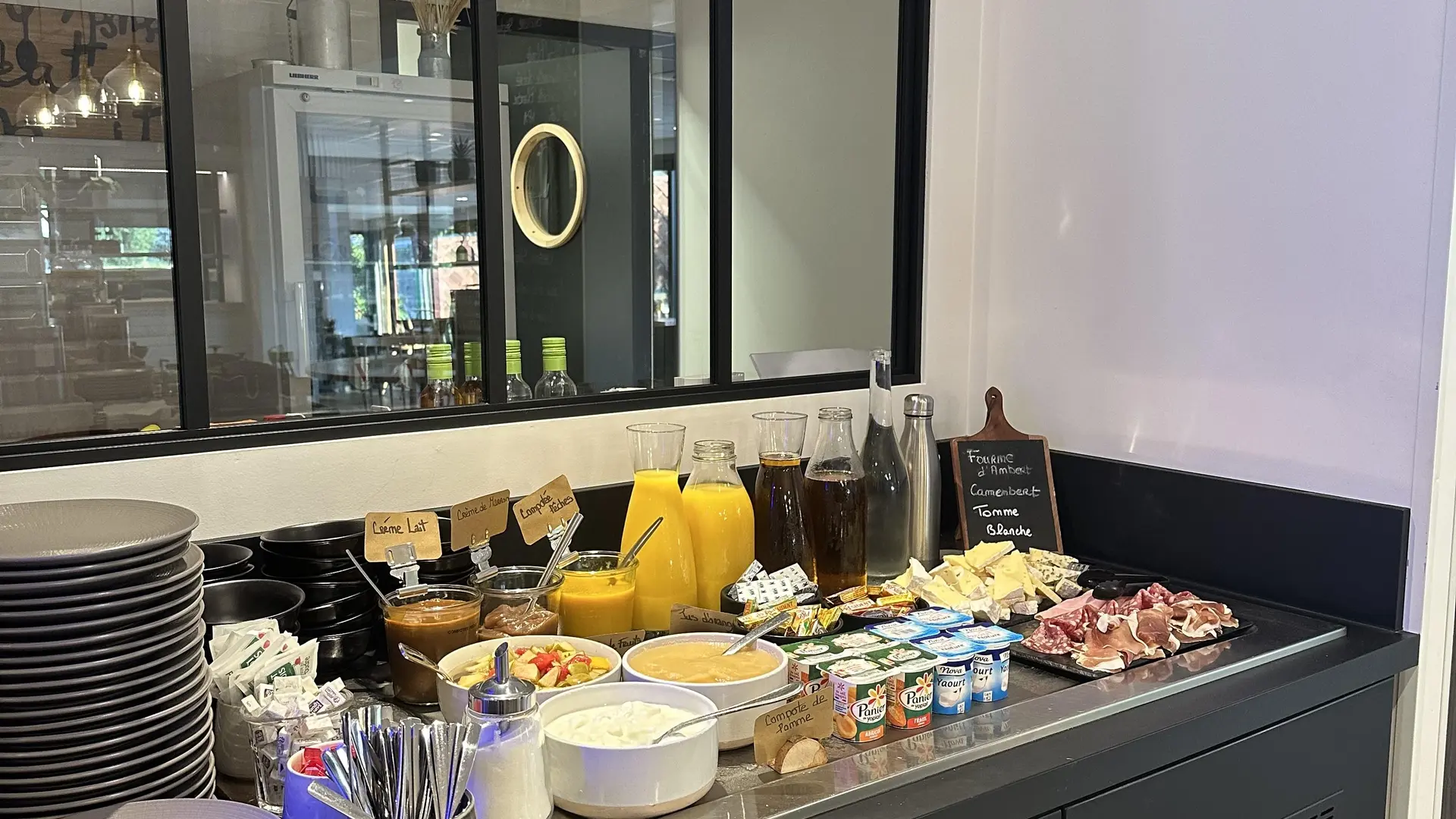 Buffet petit déjeuner