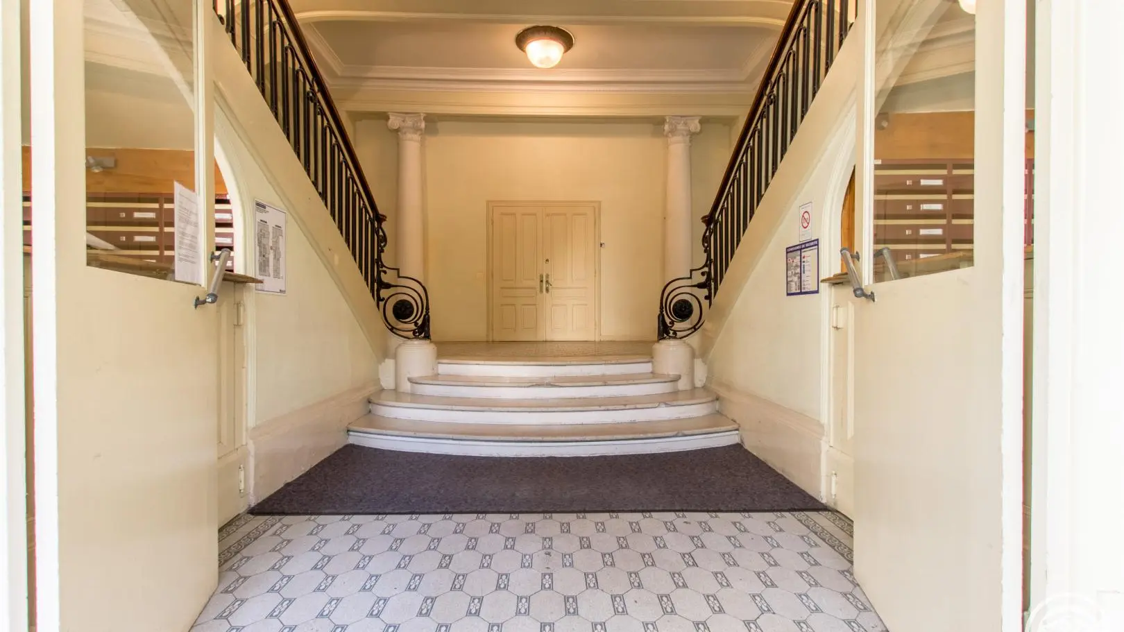 Entrée de la résidence