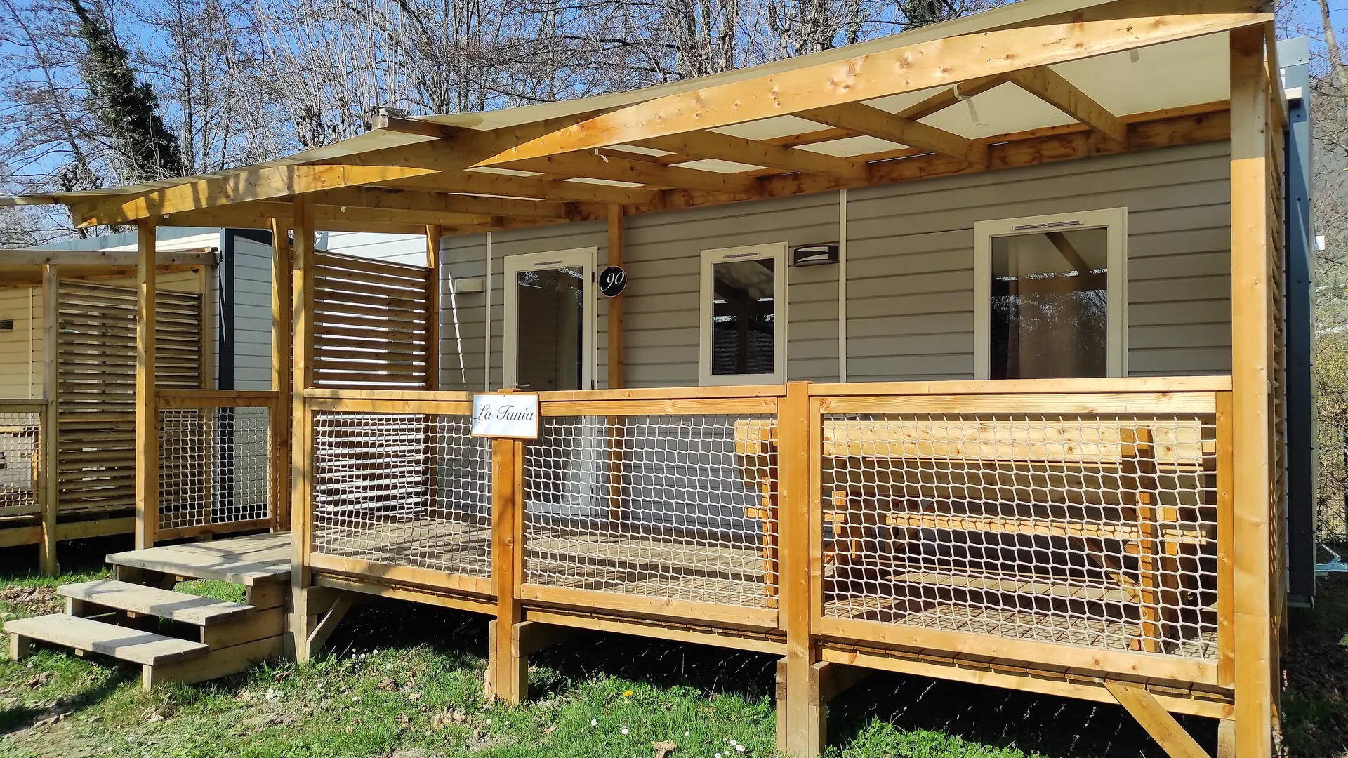 Mobilhome 3 chambres au Family's Camping Le Savoy à Challes les Eaux