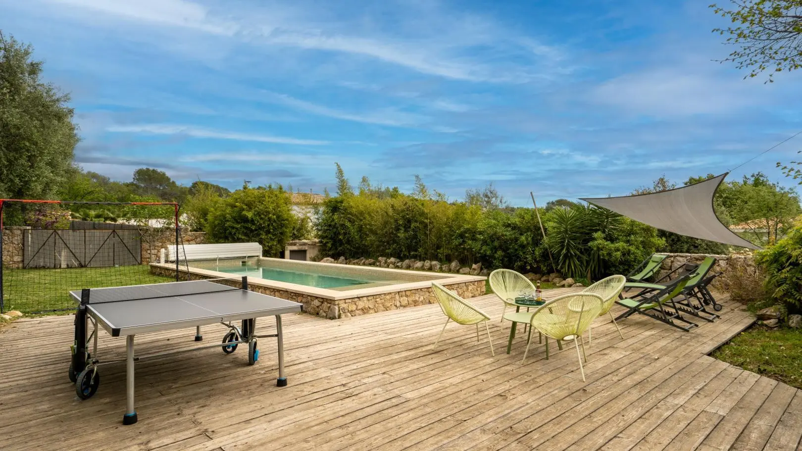 Terrasse Mas d'Osmeea à Roquefort les Pins Gîtes de France Alpes-Maritimes