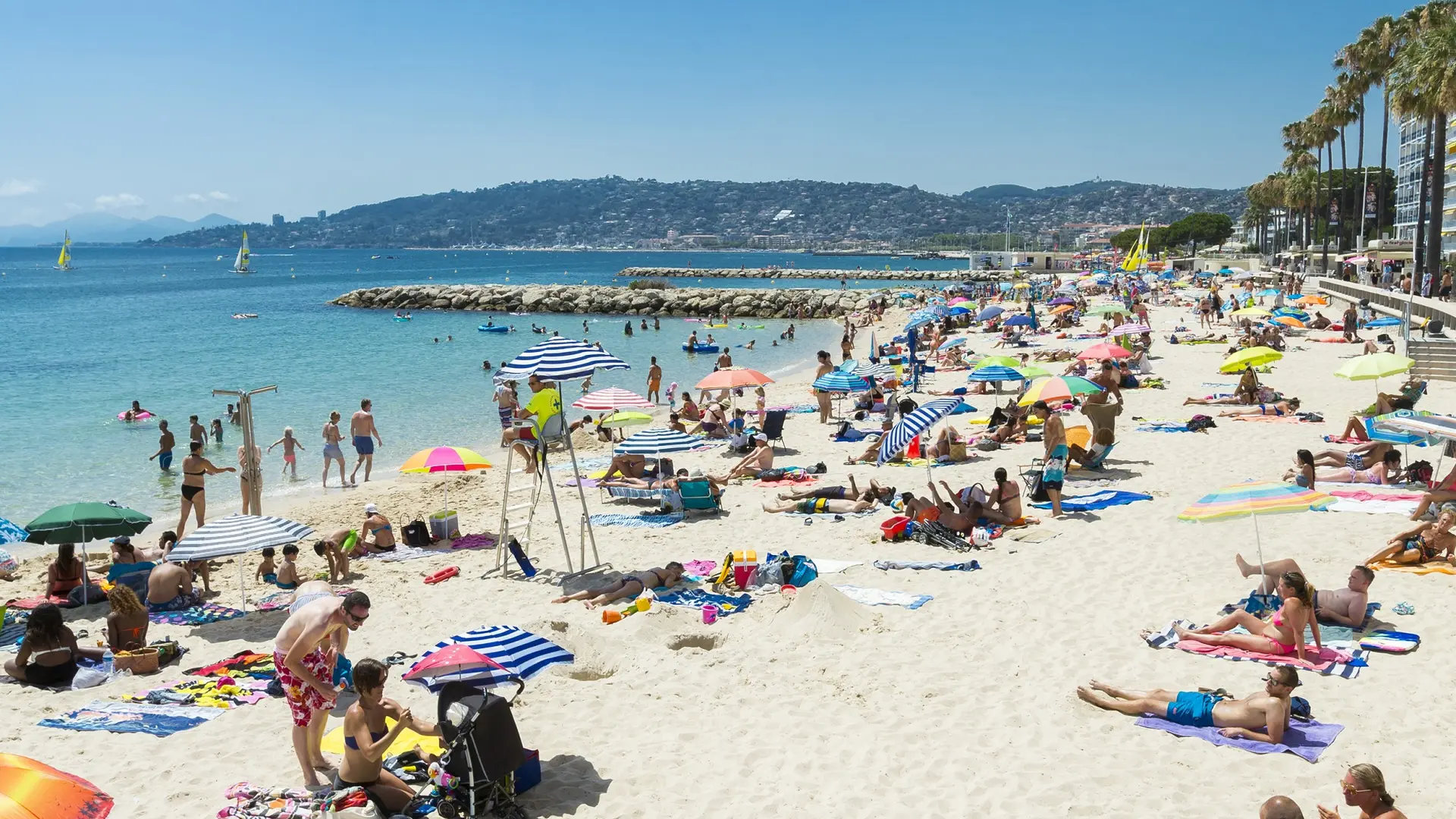 Grande Plage de Juan-les-Pins