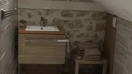 Salle de bain, chambre style montagne - La Ferme de Coron