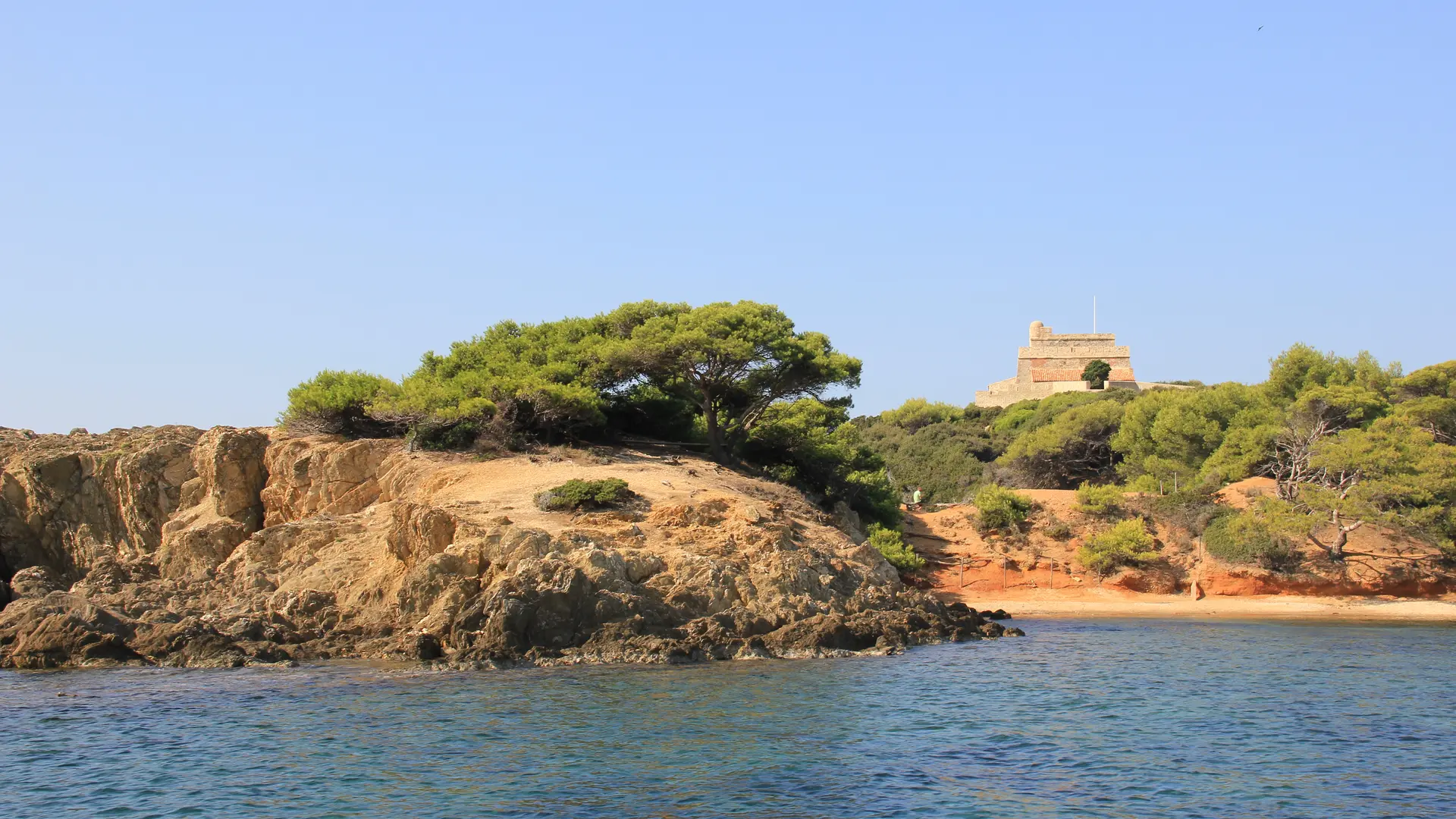 La plage du Langoustier à Porquerolles