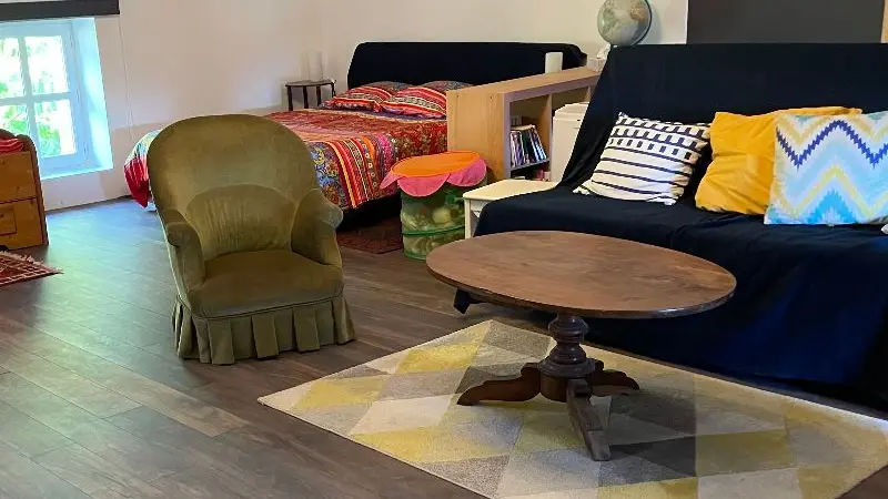A la fois pièce à vivre et chambre modulable pour 2 à 5 personnes