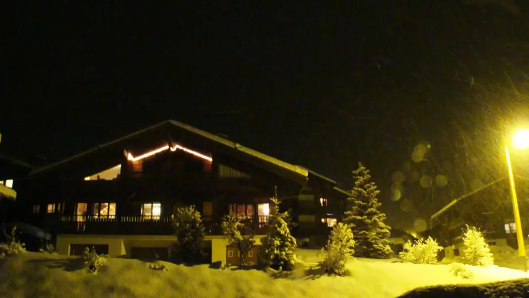 extérieur en soirée d'hiver