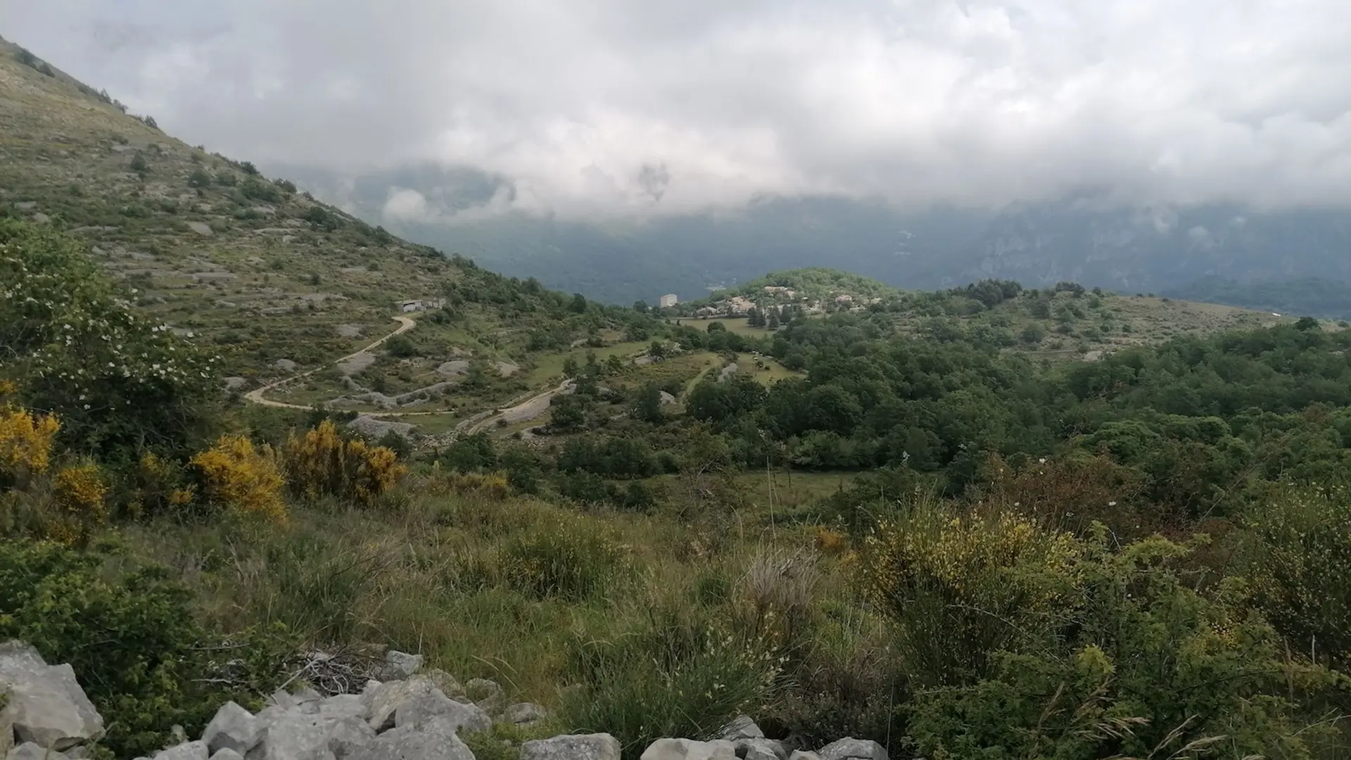 Vue sur Cipières