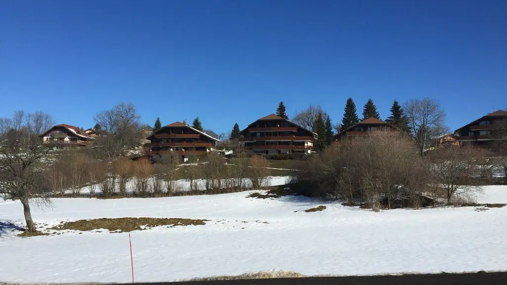 Résidence sous la neige