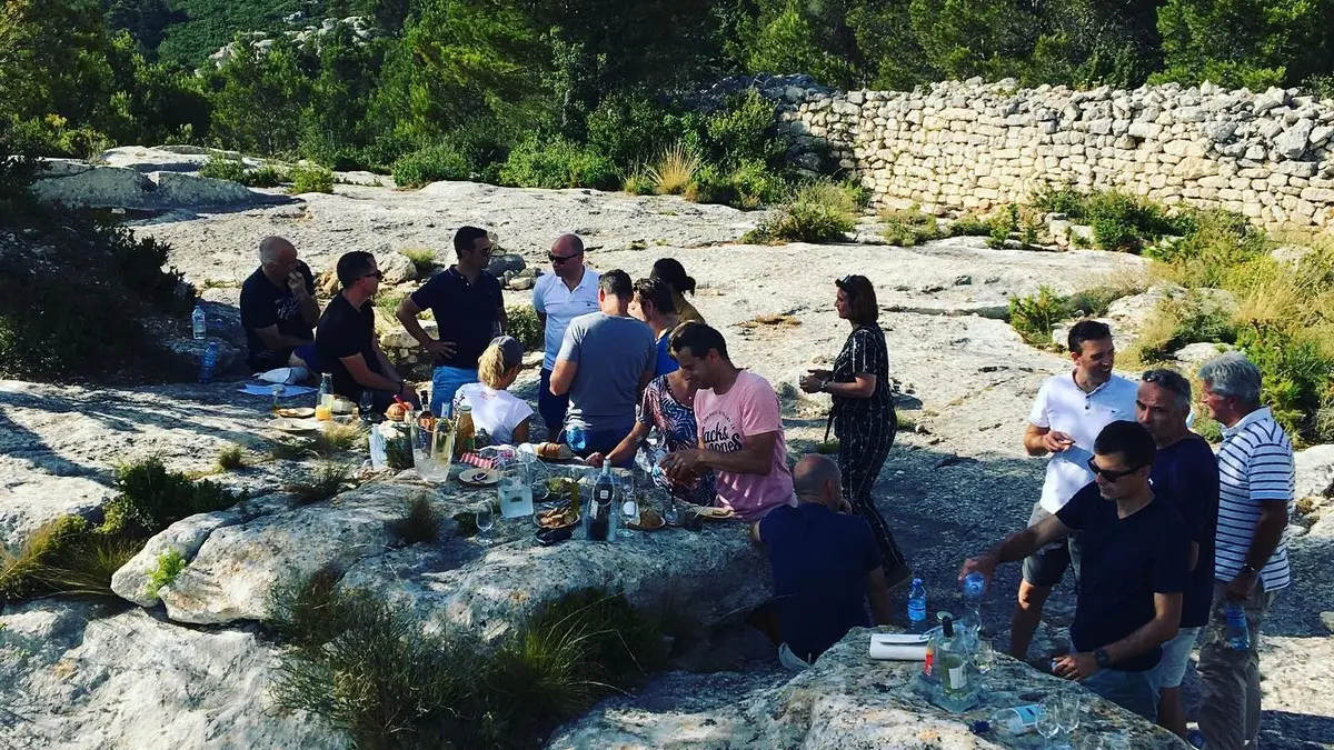 Accompagnateur de randonnées dans les Alpilles