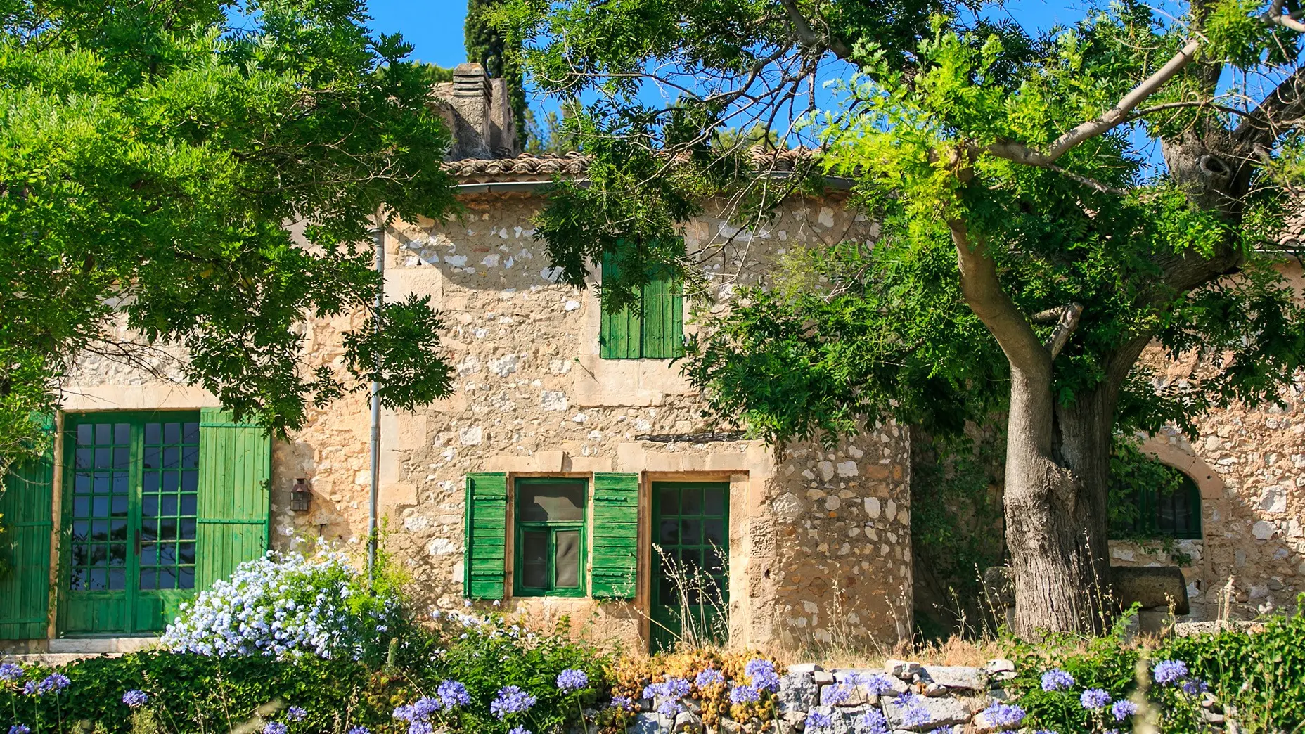 À la rencontre des savoir-faire des Alpilles : Mas de Gourgonnier_Mouriès_bâtisse