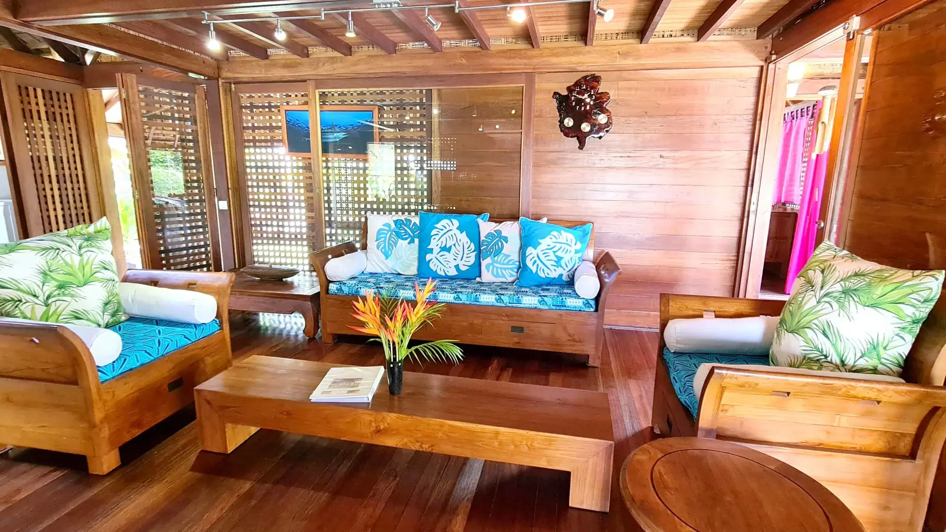 Fare Makana - Tahiti Homes