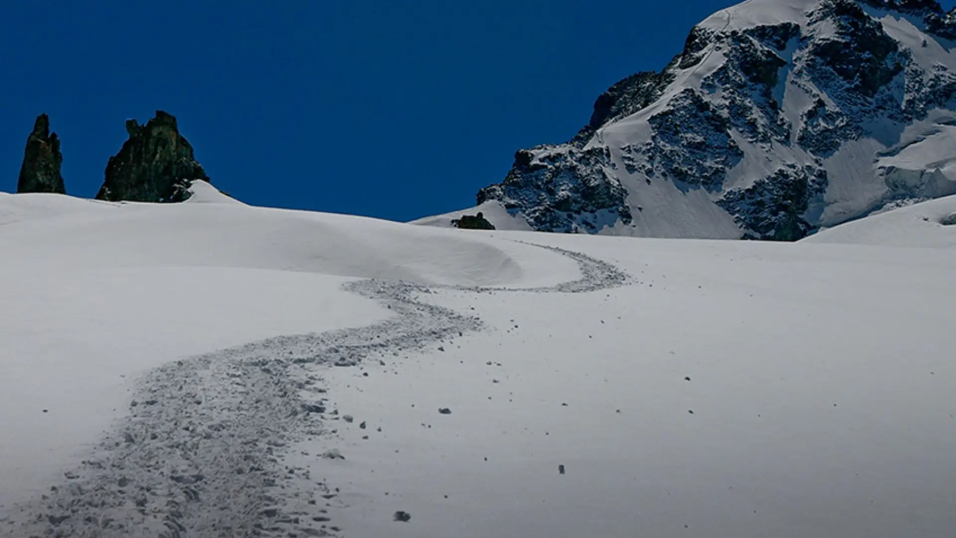 Trace menant au Refuge de l'Aigle - La Grave