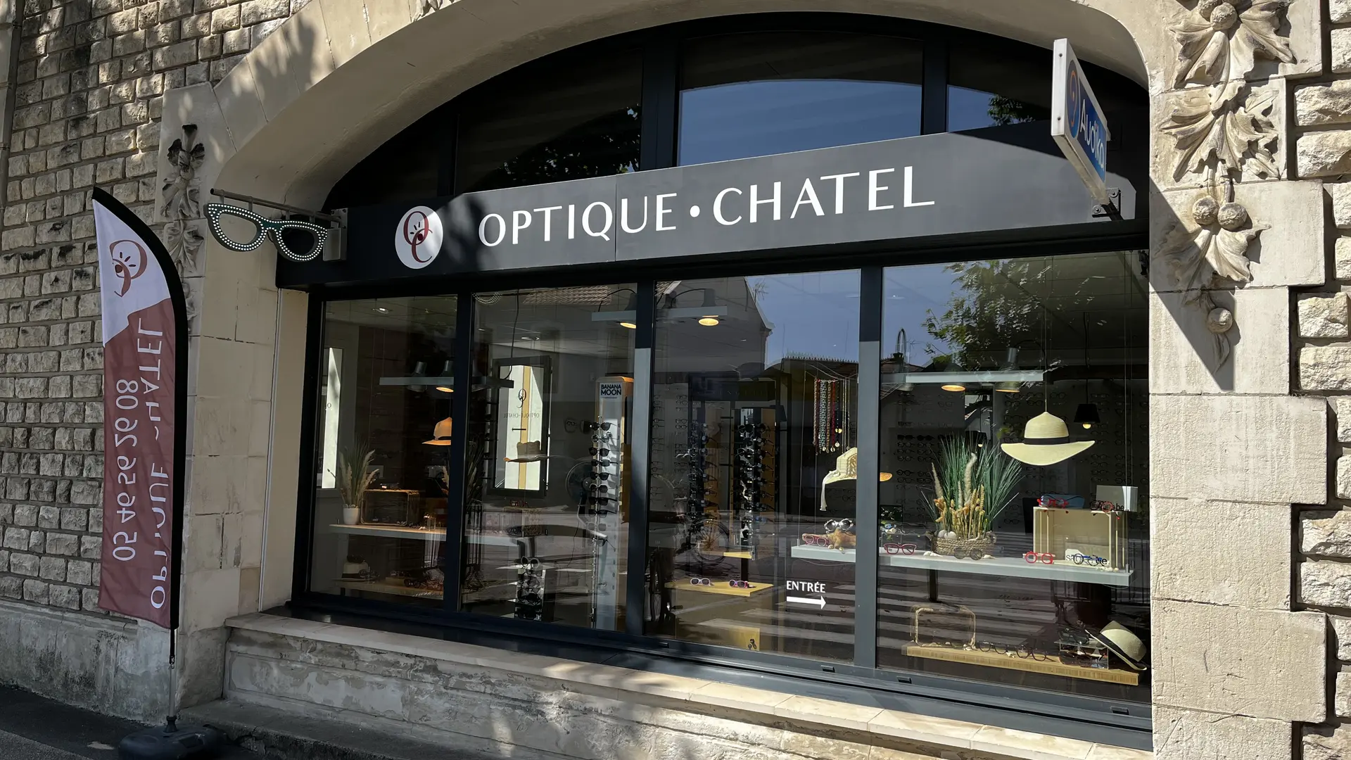 Optique Chatel Facade