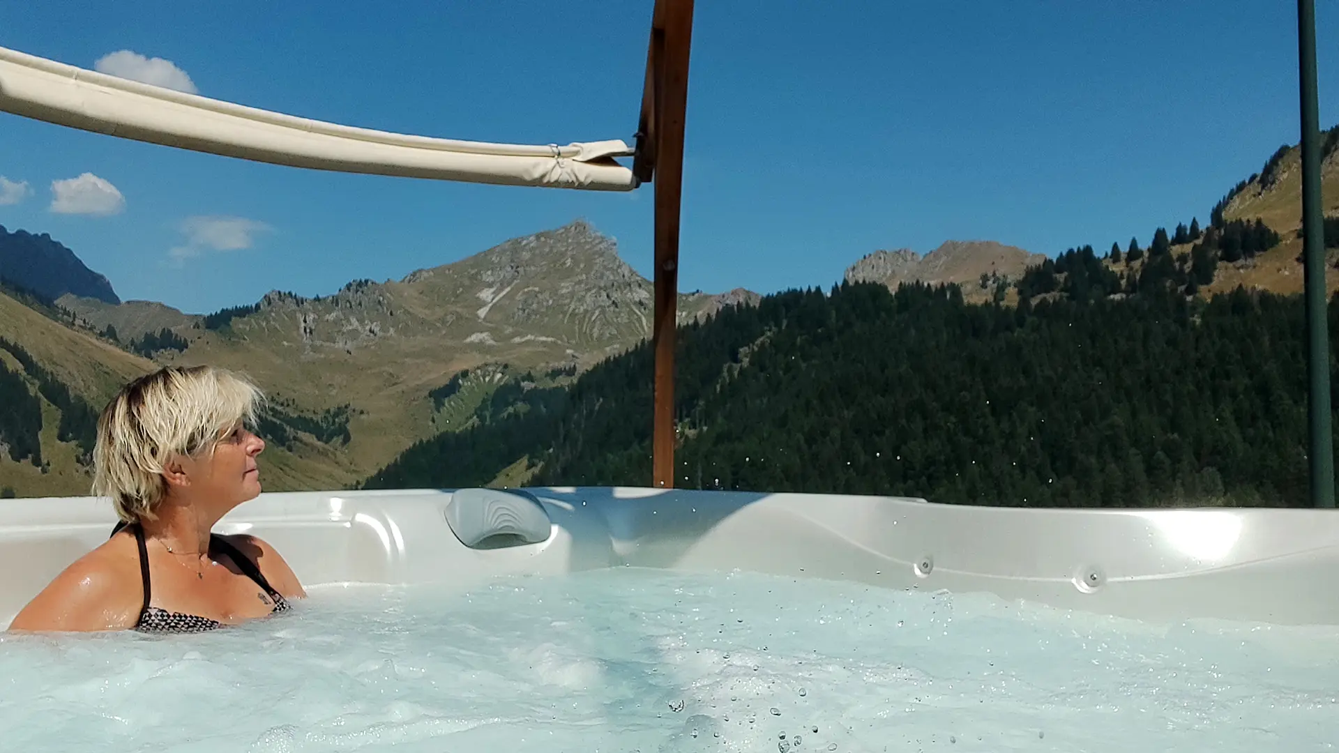 Jacuzzi