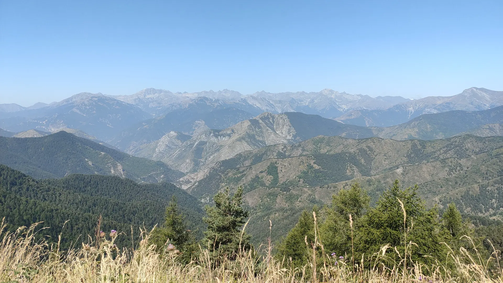 vue depuis la haute route du sel