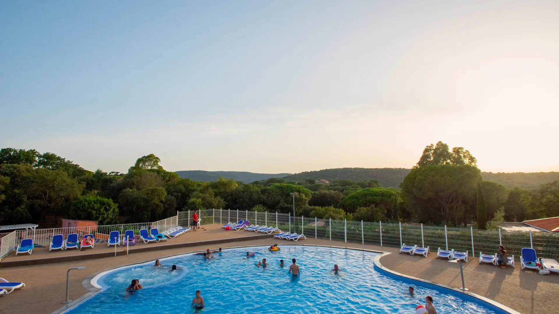 Piscine de jour