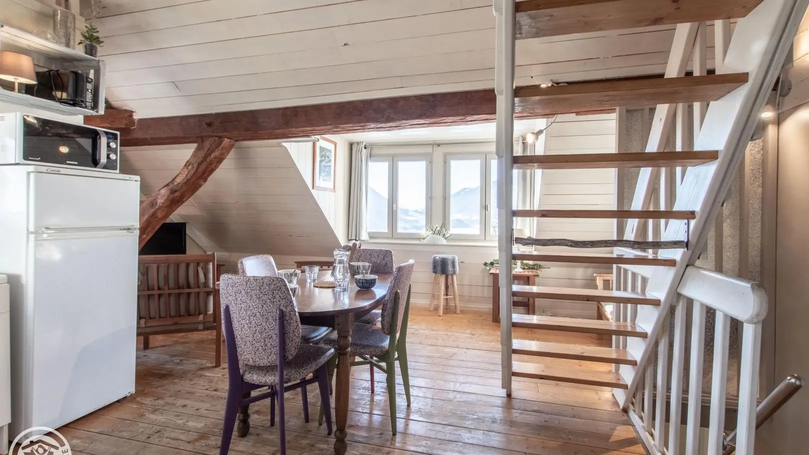 Séjour et cuisine ouverte