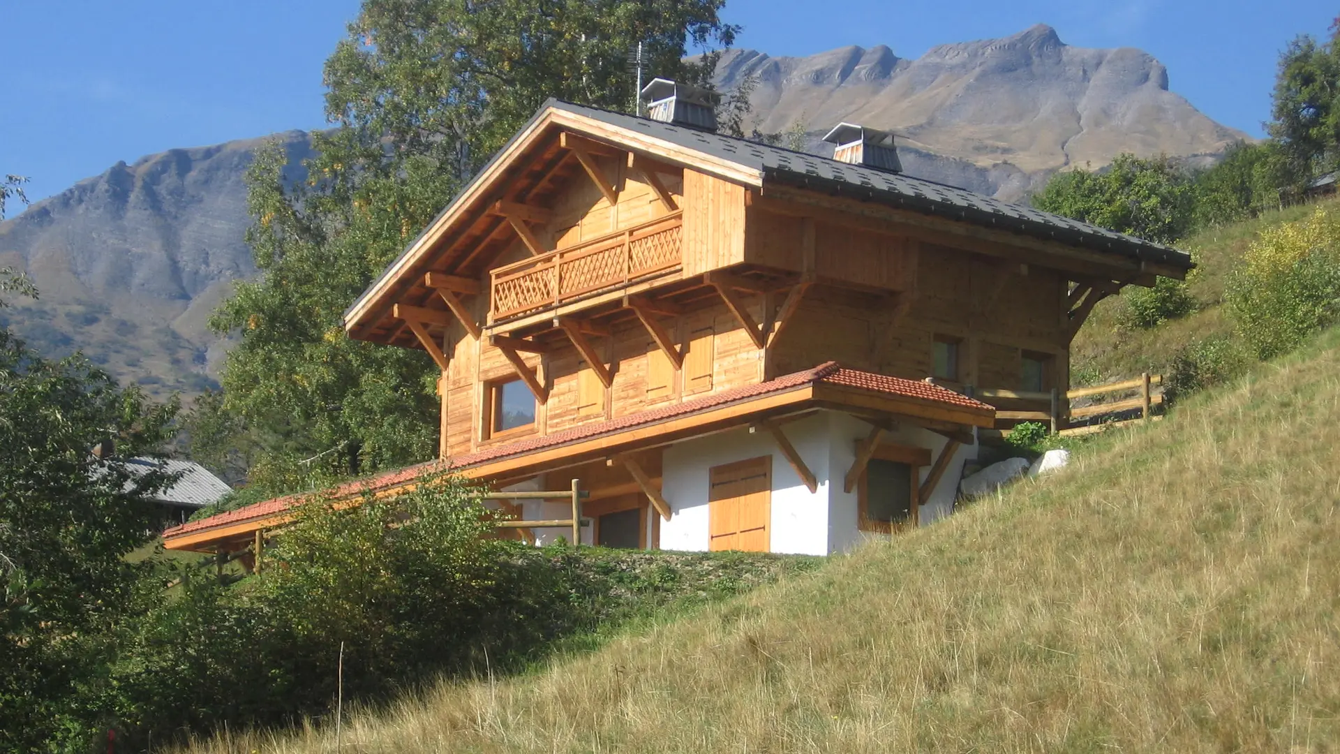 Le chalet avec en arrière plan Croise Baulet