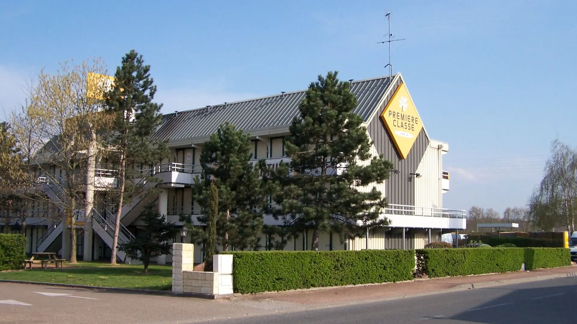 Extérieur