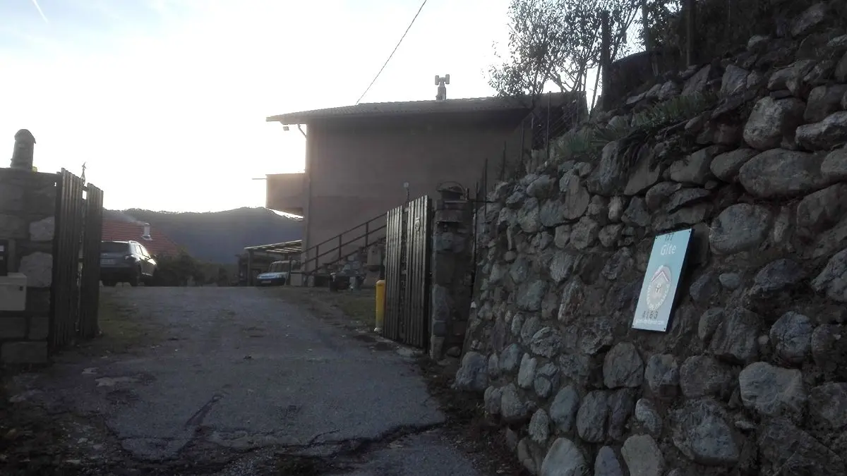 Gîte Chez José-Accès au gîte-Belvédère-Gîtes de France des Alpes-Maritimes