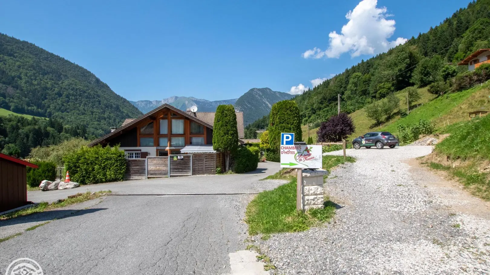 Grand parking