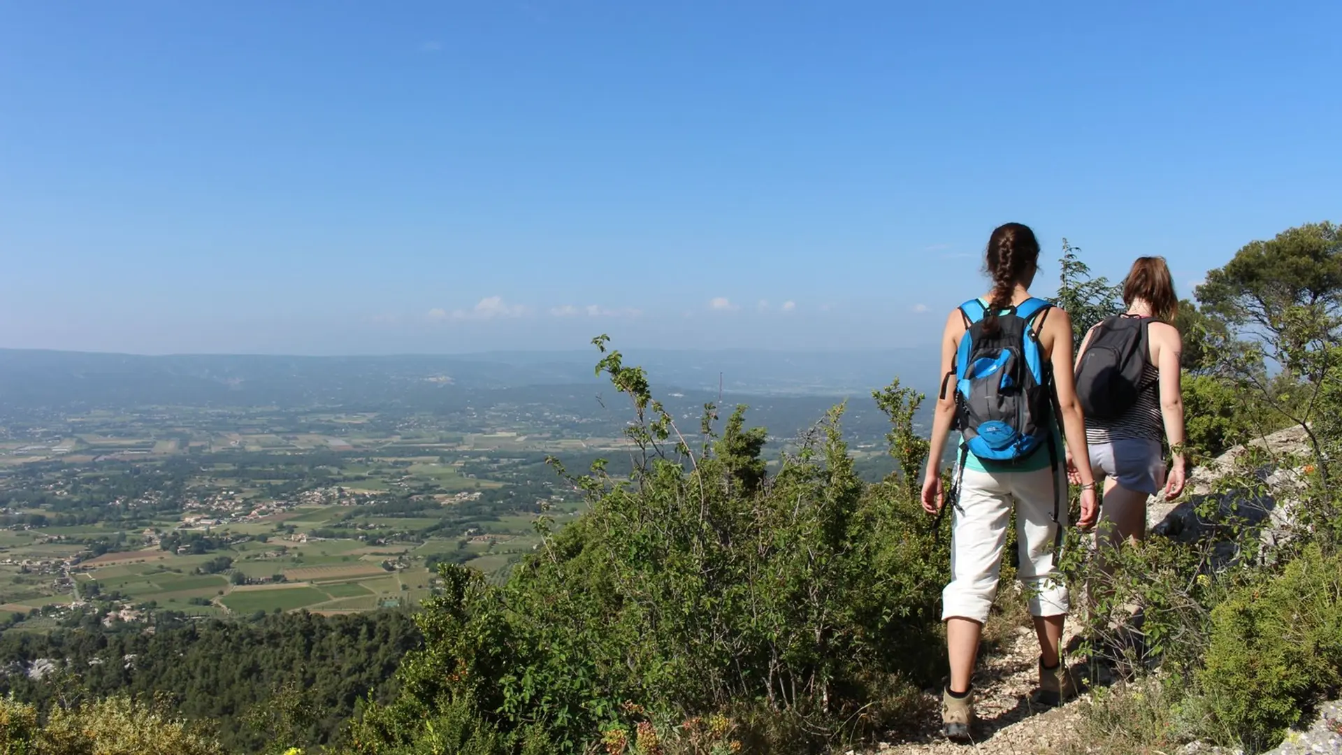 A l'amorce de la descente sur le versant nord