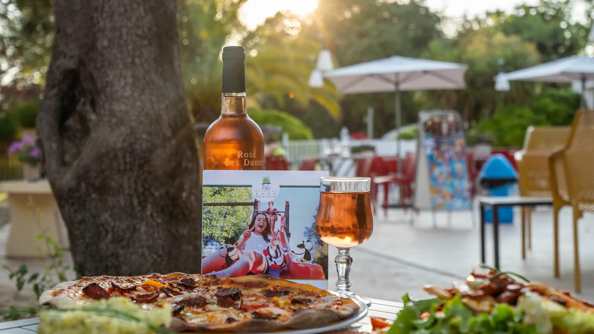 Pizzas au Camping L'Île Blanche